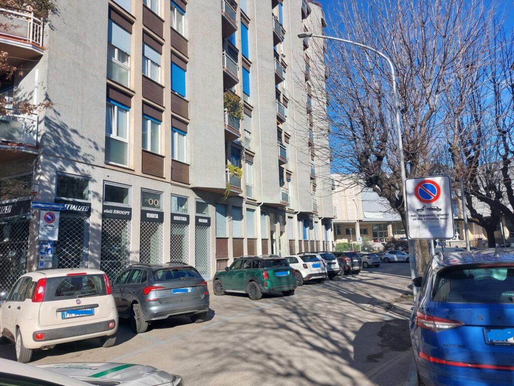 via campo Garibaldi