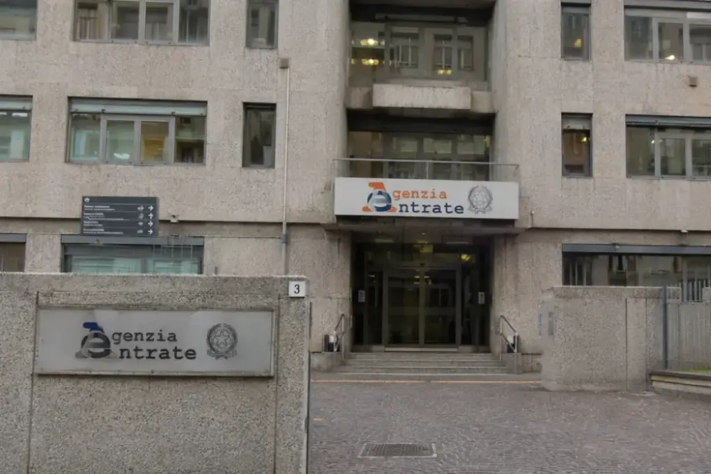 agenzia delle entrate divieto sportelli
