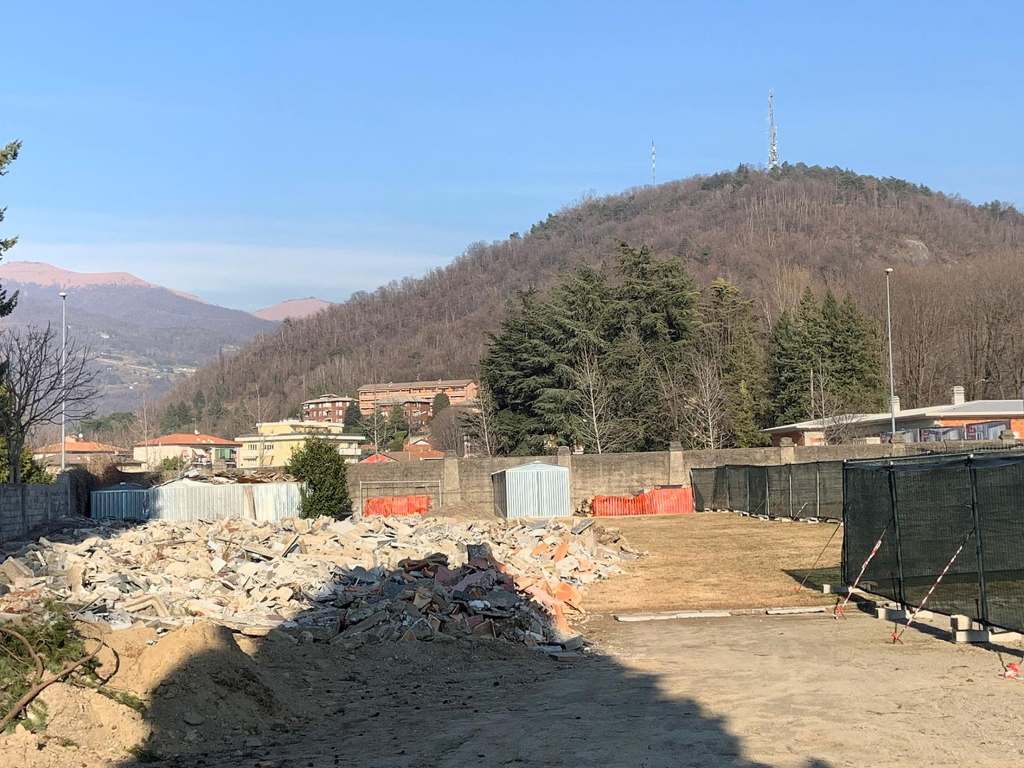 cimitero-camerlata-detriti
